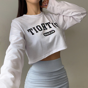 여자 루즈핏 레이어드 레터링 숏 긴팔 크롭 티셔츠 크롭탑 (3 Color)